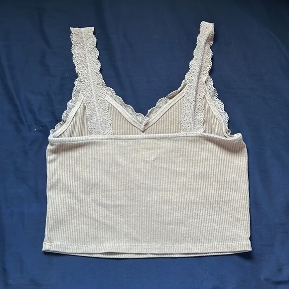 Brown American eagle Lace crop top - Picture 2 of 3